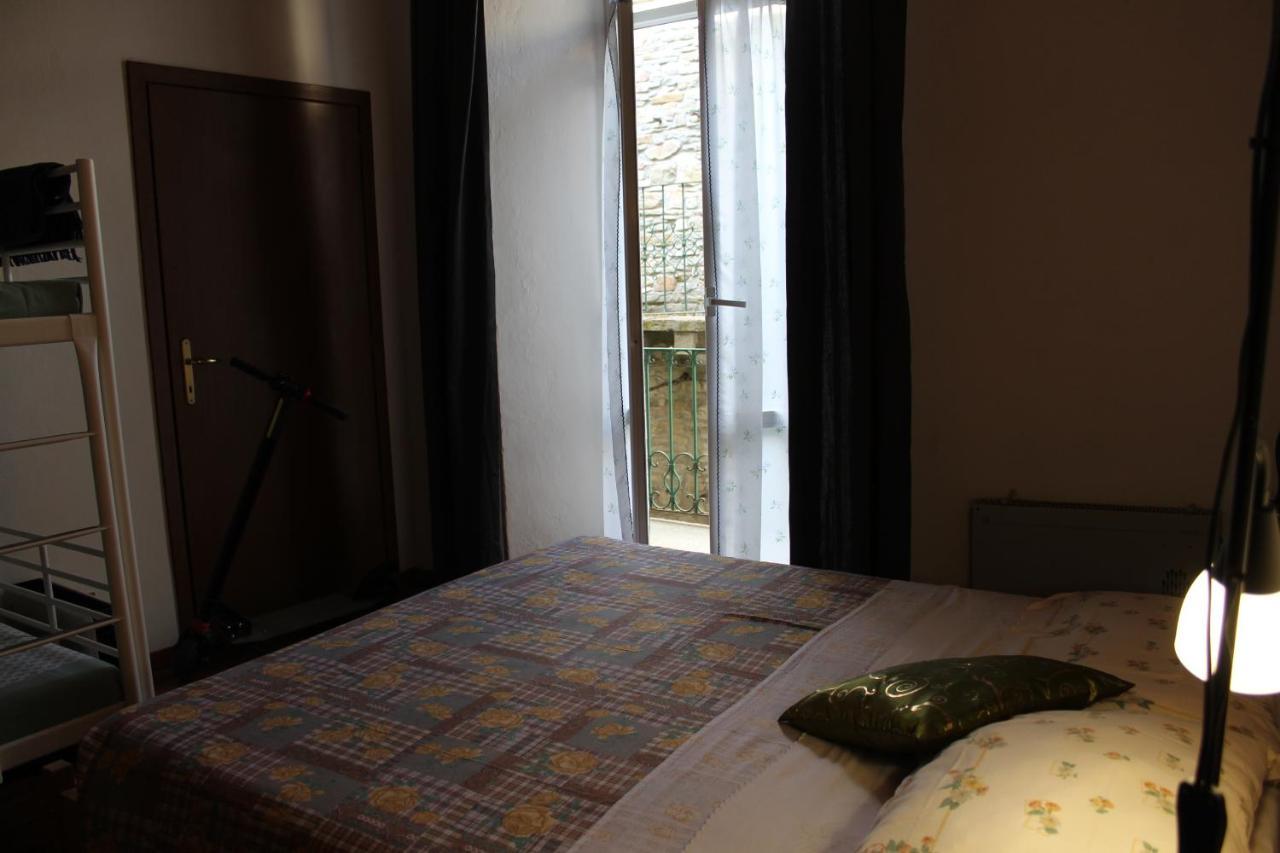 Apartmán La Casa Di Rina Ponzone Exteriér fotografie