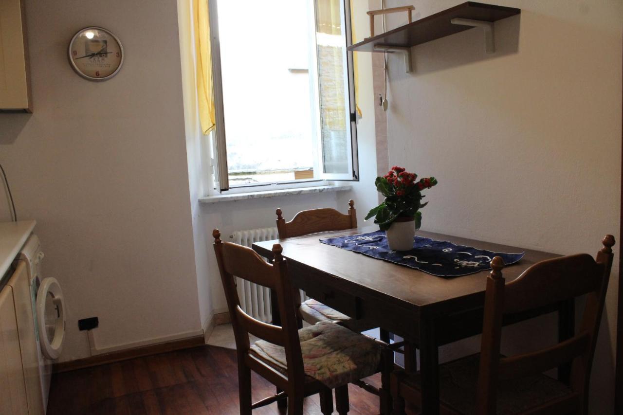 Apartmán La Casa Di Rina Ponzone Exteriér fotografie