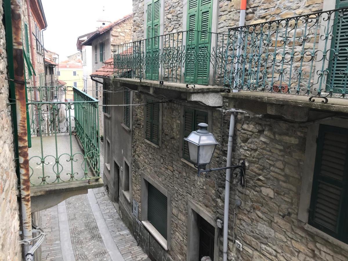 Apartmán La Casa Di Rina Ponzone Exteriér fotografie
